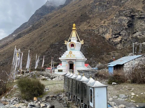 Kyanjin Gompa