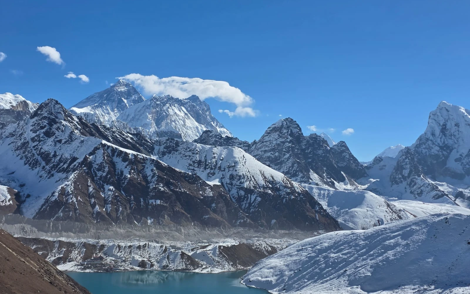 Everest Base Camp vs Annapurna Base Camp Trek